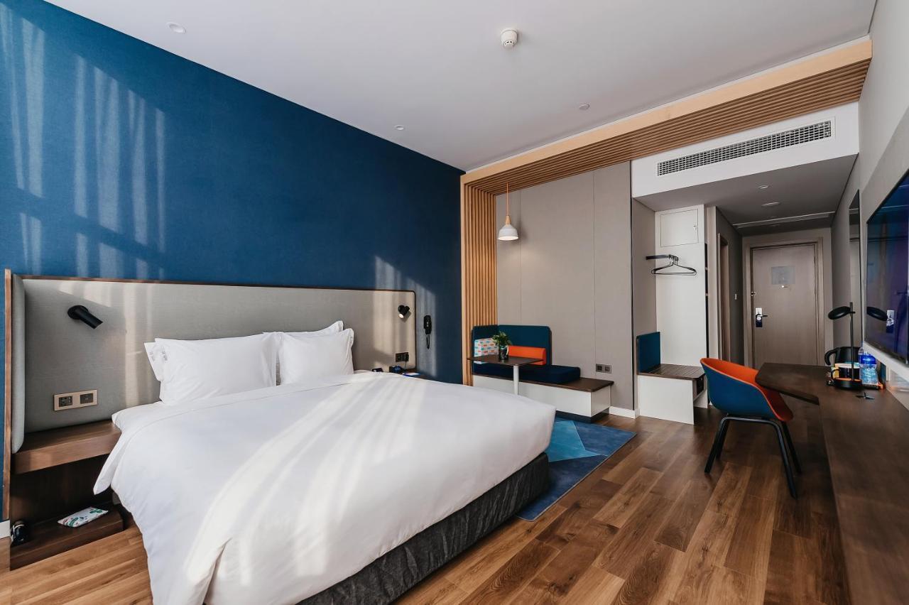 Holiday Inn Express Taizhou Cmc By Ihg Eksteriør billede